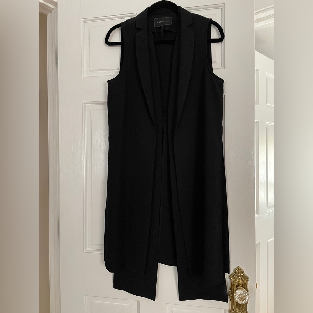 BCBG black long vest/sleeveless blazer excellent condition size small